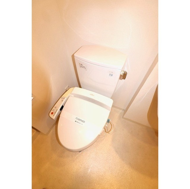 メインステージ白金高輪駅前のトイレ