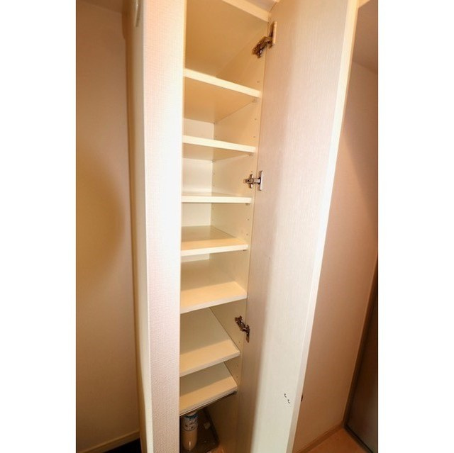 メインステージ白金高輪駅前の収納