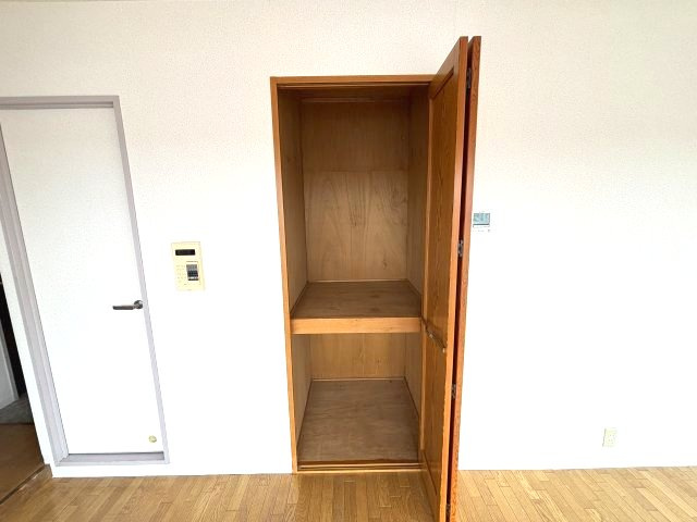 セブンフロアハイツの収納
