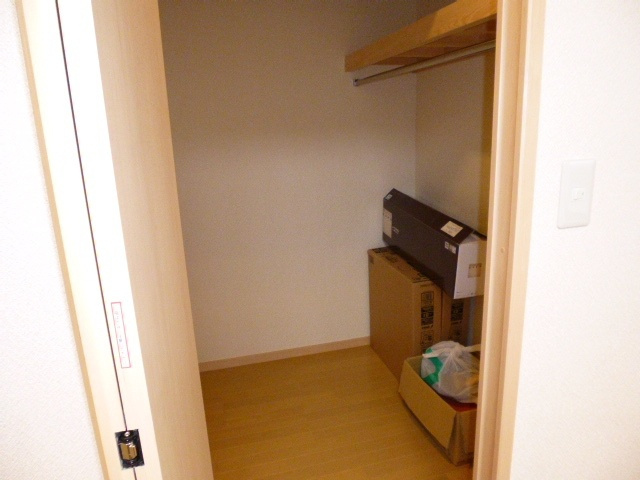 グランツ川辺の収納|ウォークインクローゼット