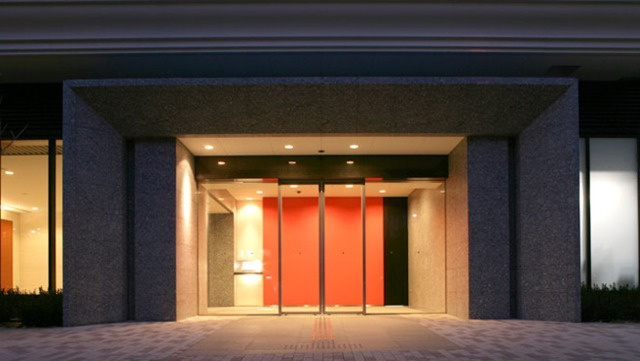 レジディアタワー目黒不動前のエントランス