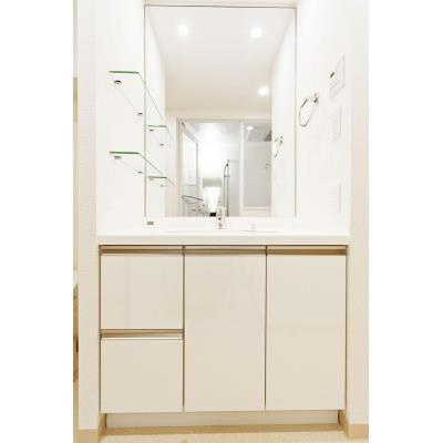 パークアクシス白金台の独立洗面台