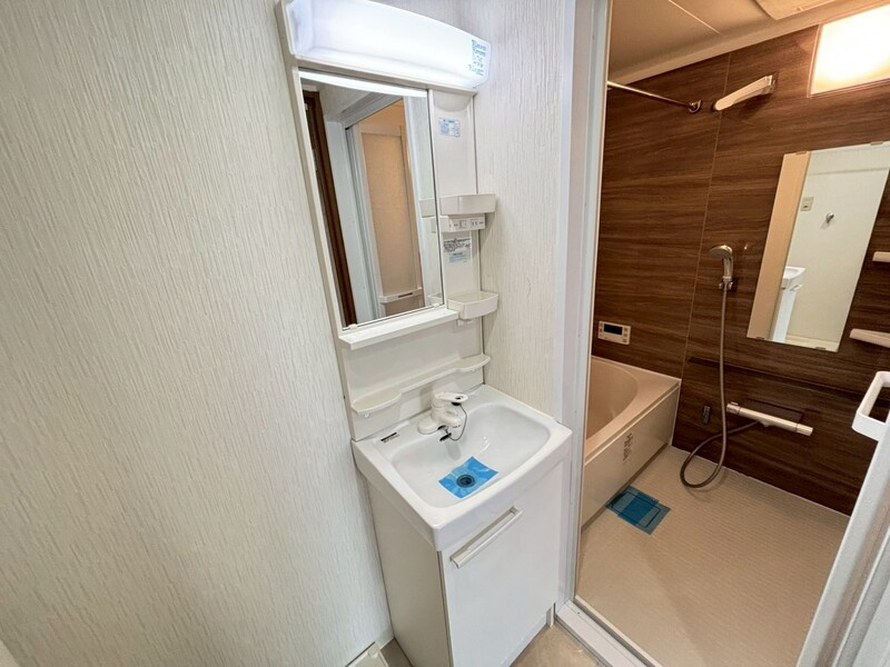 御影大蔵マンションの洗面所