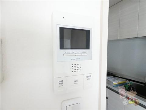 アーバンパレス田町のセキュリティ|カメラ付インターホン