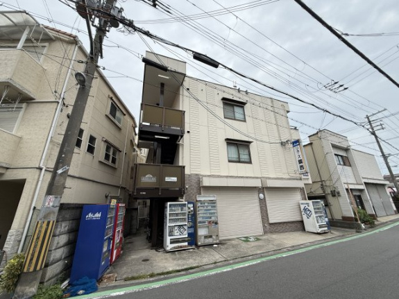 【外観】 | タウンコート鎮西