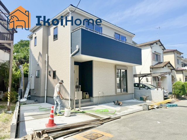 明石市魚住町清水26期　新築戸建のエントランス|●年中無休：当日予約可●西区、垂水区、明石市初。弊社は契約前に新築戸建の住宅診断を無料で行っています