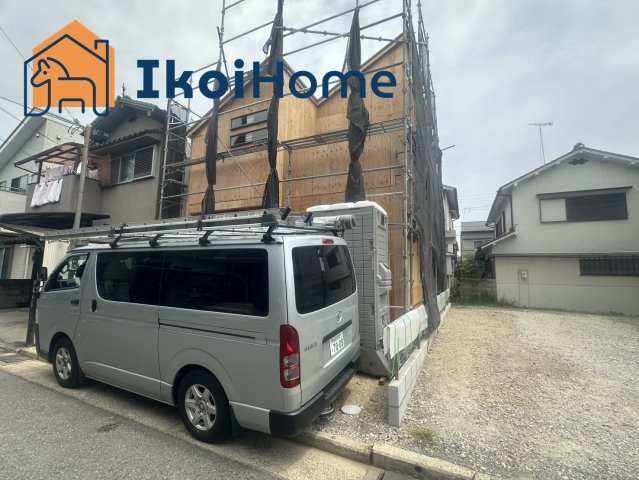 明石市藤江　新築のエントランス|～ご見学に関して～平日や夜間でもご案内可能。決まったお時間で身動きが取れない方も臨機応変に対応します