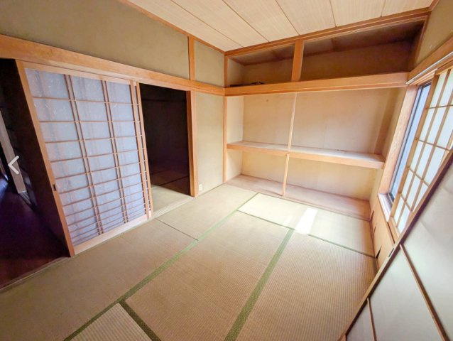 嵯峨野千代ノ道町の和室|和室が３部屋ございますので、急な来客時の対応にも◎