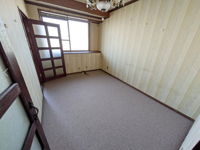 嵯峨野千代ノ道町の洋室