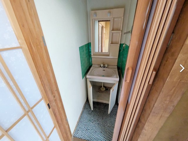 嵯峨野千代ノ道町の洗面所