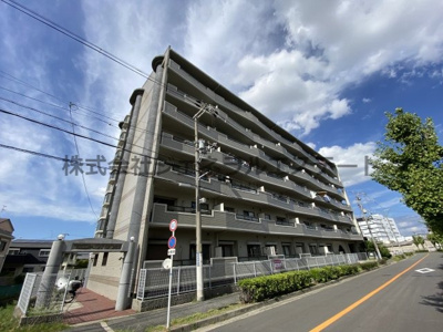 【外観】 | ヴィルヌーブエスト | 落ち着いた雰囲気の外観です