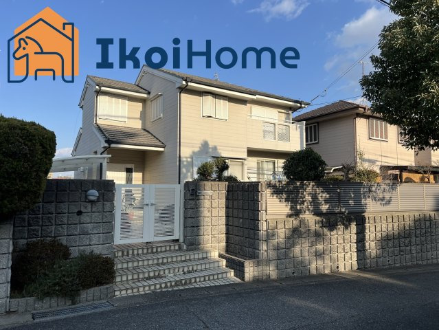 明石市大久保町高丘6丁目　中古戸建の駐車場|●年中無休：見学時間9:00～20:00・当日予約可●駐車場は1台になります。うれしいカーポート付！