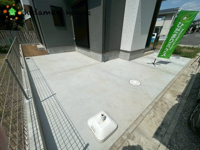 見沼区御蔵第2期　新築戸建　ハートフルタウン01の駐車場