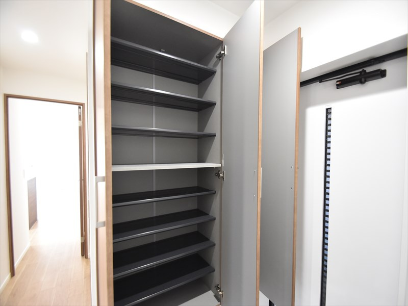 ポレスター岩国の収納