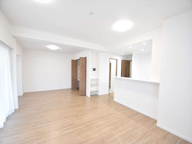 ポレスター岩国の居間・リビング