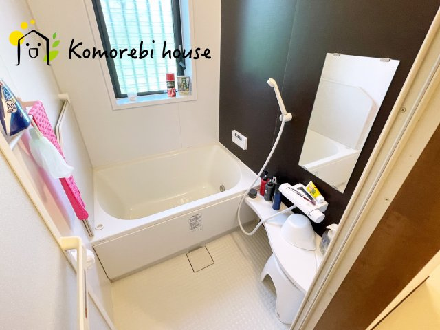 川島町大字出丸本　中古一戸建ての浴室|ゆったり過ごせるお風呂です