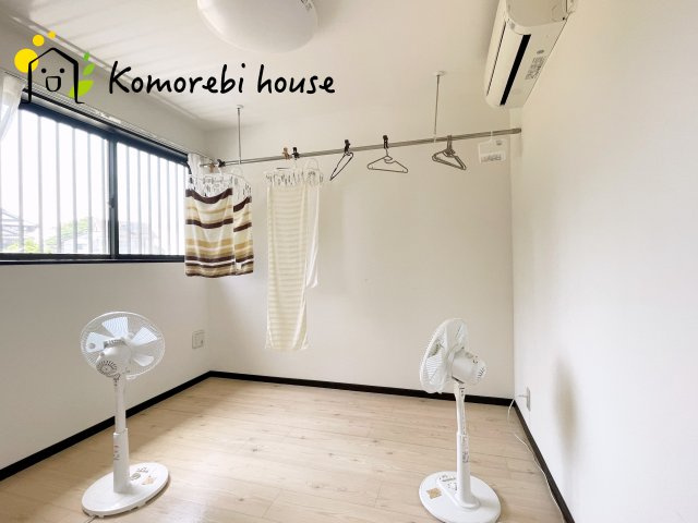 川島町大字出丸本　中古一戸建ての洋室|個人の部屋や寝室として使える洋室です