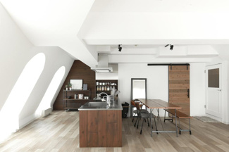 【居間・リビング】 | 琵琶湖アーバンリゾートⅠ番舘