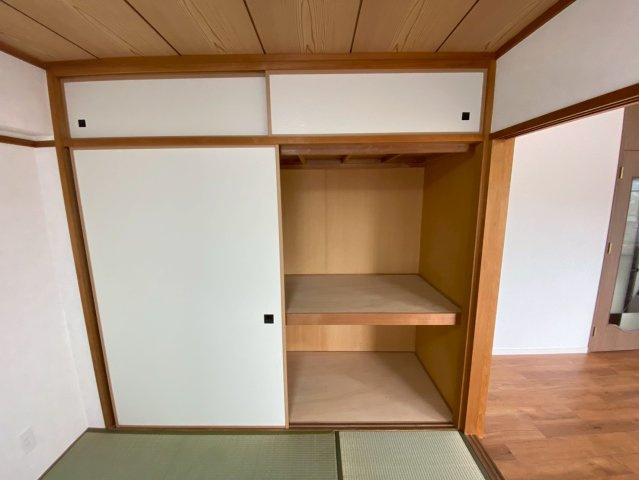 グローリアス長久手第二の和室