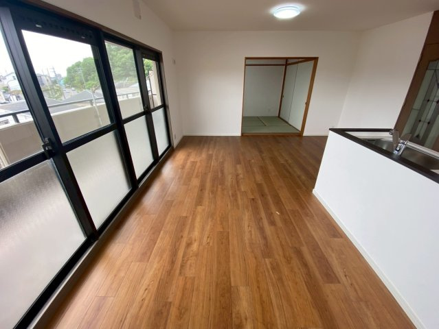 グローリアス長久手第二の居間・リビング