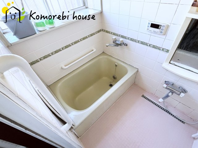 白岡市小久喜　中古一戸建ての浴室|12/18撮影