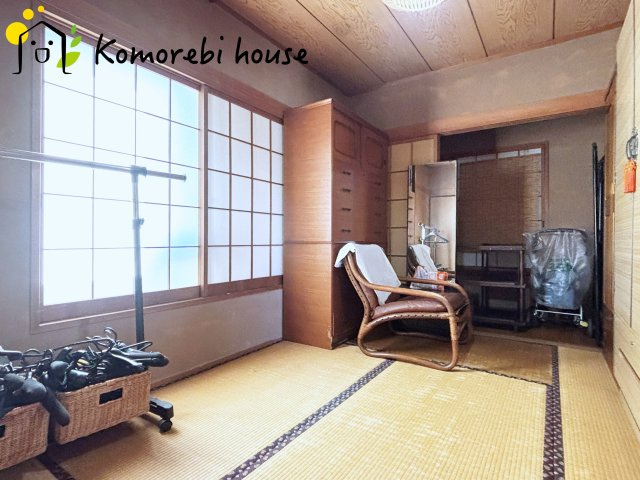 白岡市小久喜　中古一戸建ての寝室|12/18撮影