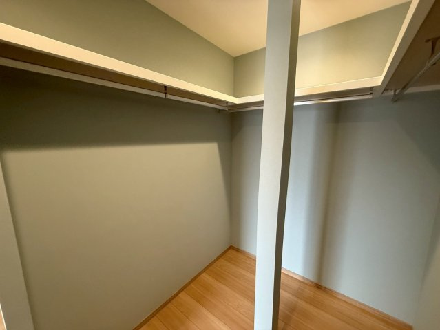 城南町二丁目戸建の収納