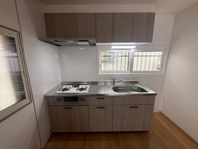 城南町二丁目戸建のキッチン