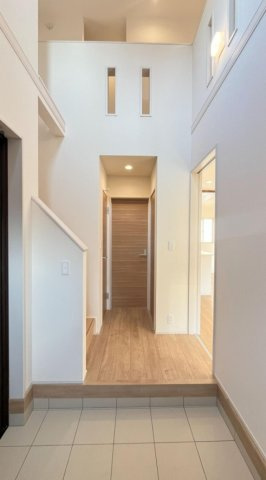 【玄関】 | ◇◆寒川町小谷2丁目 新築戸建 全12棟【1号棟】◆◇