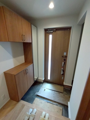 【玄関】 | ファミリエ津之江D棟