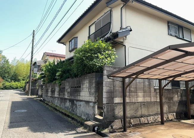 【外観】 | 販売されている全ての土地が、宅地用の土地であるとは限りません。都市計画法に基づき、基本的に住宅を建てることができるのは土地計画区であることに加え、市街化区域として定められている地域のみとなっています。