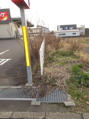 【前面道路含む現地写真】 | 大館市釈迦内字稲荷山下273-2・土地物件