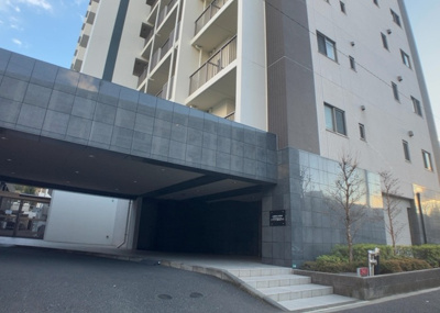 【外観】 | レーベンハイム緑ヶ丘エアーズ | マンションの外観は非常に重要なポイントです！外観の善し悪しは資産価値に大きな影響を与えます。外観のいいマンションを購入することで、高値で売却がしやすく、買い手が見つかりやすいというメリットがあります。