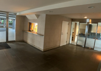 【展望】 | レーベンハイム緑ヶ丘エアーズ | 眺望を気にして物件を探す場合、前面に建物が建っていないか現地で確認しましょう！前面に建物があると景色はもちろん、日当たりや風通しにも影響が出てきます。住んだ時のことを想像しながら現地見学をしましょう。