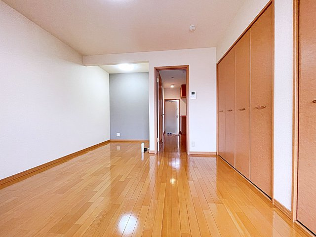 【居間・リビング】 | キルシェ・ヴィラ【名古屋市賃貸・ネット無料】