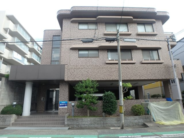 ベルカンポ甲子園の外観|外観もきれいです