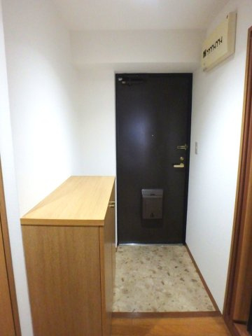 ベルカンポ甲子園の玄関|ゆったりとした玄関です