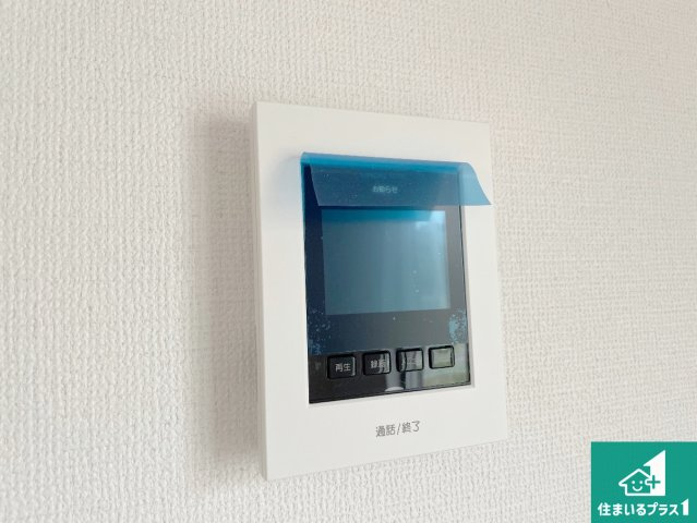 甲賀市水口町虫生野中央　新築一戸建ての防犯設備|カラーモニターインターホン！声だけでなく来訪者の姿や顔がモニターで確認できるので、小さなお子様がいらっしゃるご家庭でも安心できます！