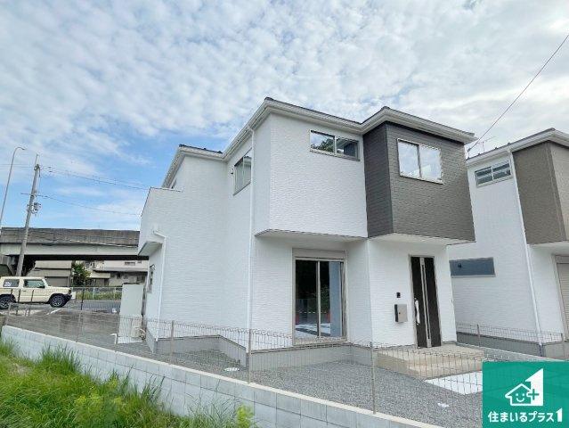 甲賀市水口町虫生野中央　新築一戸建ての外観|お客様に長く安心して住んでいだだける事にこだわった家づくり！住んでからのアフターサービスにもしっかりと取り組んでいます！