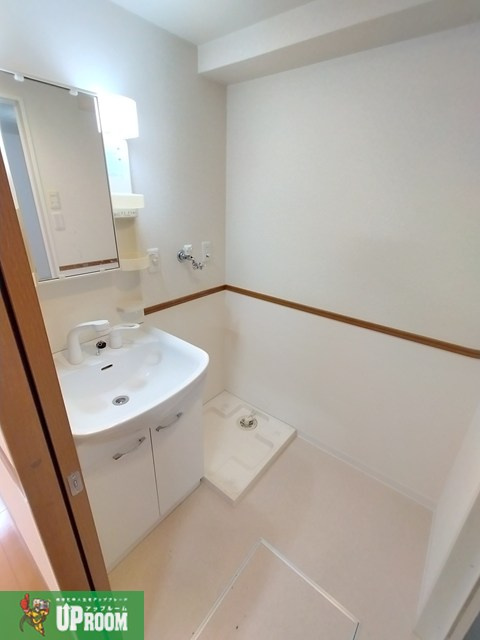 セントラルスクエア岩倉の洗面所