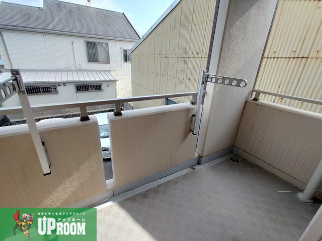 セントラルスクエア岩倉のバルコニー