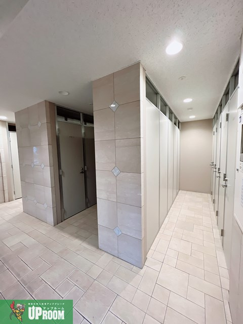 セントラルスクエア岩倉のロビー