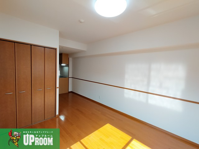 セントラルスクエア岩倉の居間・リビング