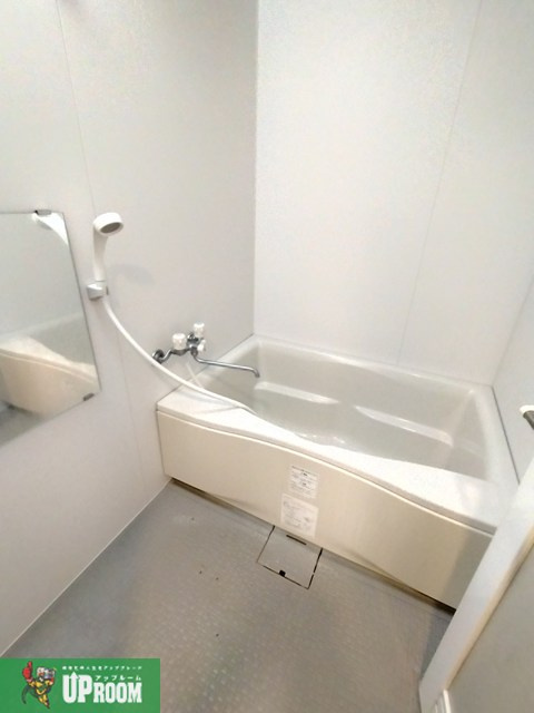 セントラルスクエア岩倉の浴室