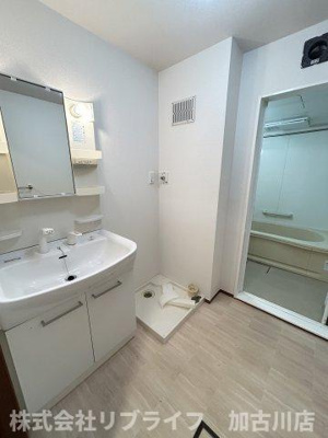 【洗面所】 | WIT NANA | 同物件別号室参照