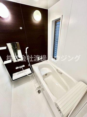 坊島２丁目戸建の浴室