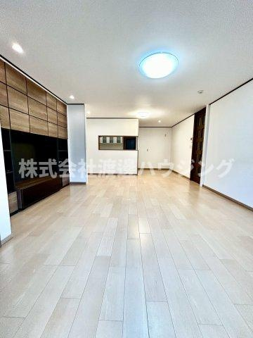 坊島２丁目戸建の居間・リビング