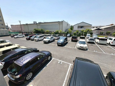 【駐車場】 | ファミール堺 | ◆現地案内会開催中◆もちろん、当日のご連絡でも対応可能です♪ご自宅にお迎えも可能です！