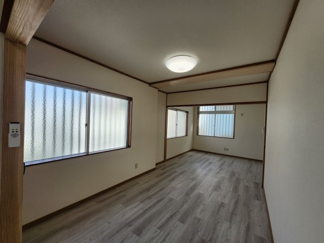 高良アパートＡ棟の洋室