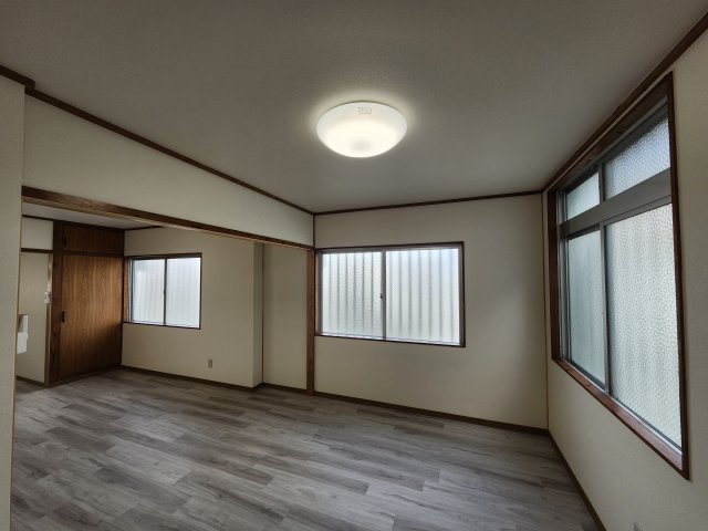 高良アパートＡ棟の洋室